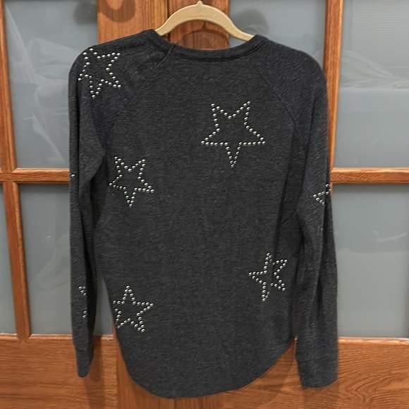 Chaser gray and silver star beaded tunic sweatshirt in good condition! - Picture 3 of 5